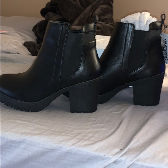 Black Platform Booties - Picture 3 of 4